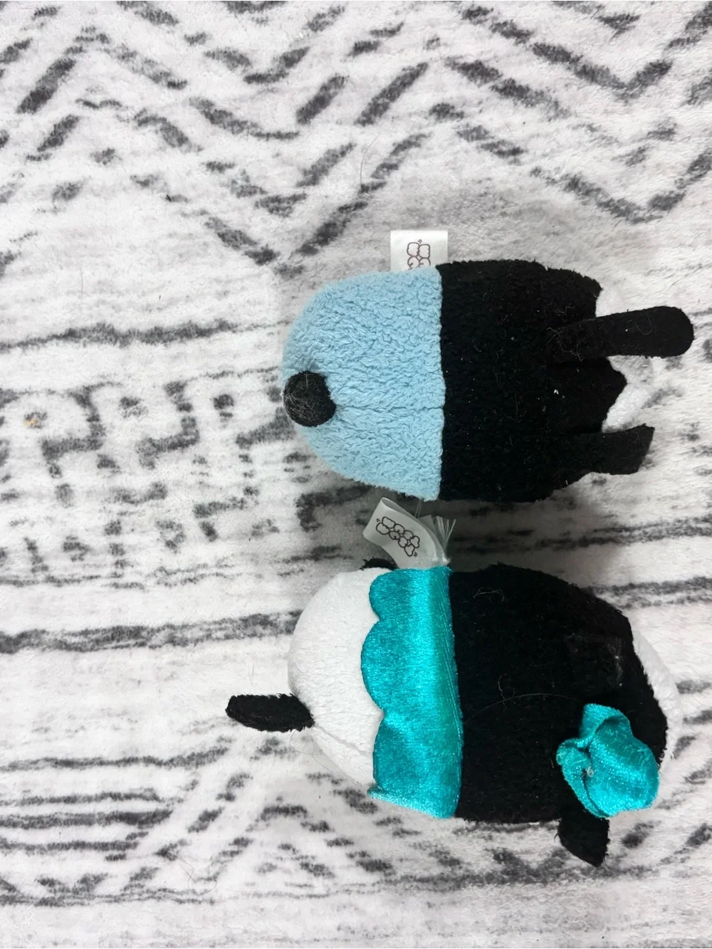 Disney Tsum Tsum Oswald and Ortensia Mini Plush Set